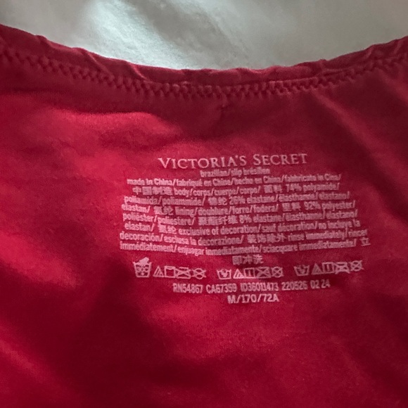 Vibrant Red Bikini Set - Picture 4 of 5